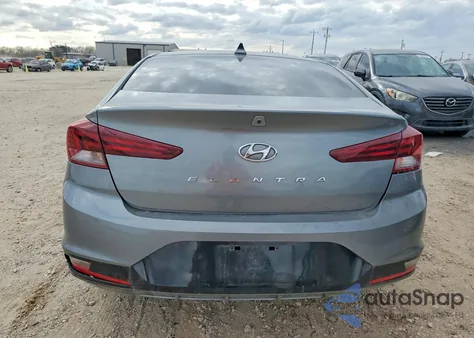 2019 Hyundai Elantra Sel z USA, uszkodzony, nr VIN KMHD84LF5KU818123